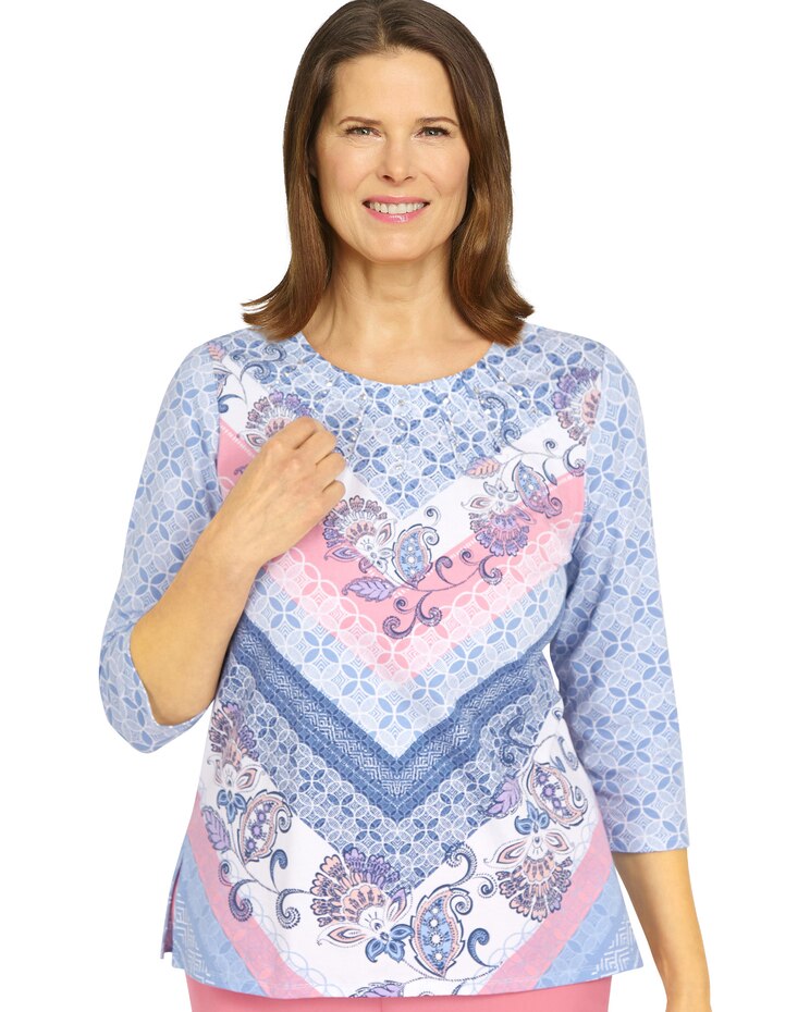 Alfred Dunner® Short and Sweet Scroll Chevron Top image number 1