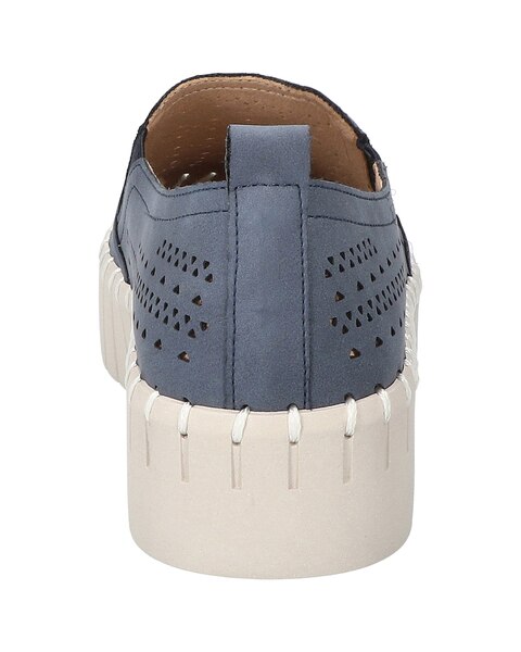 Easy Street® Peppy Platform Sneakers