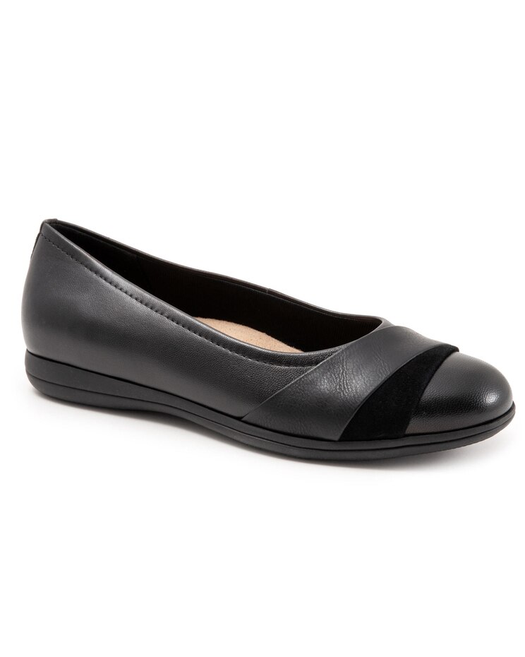 Danni Flat By Trotters image number 1