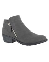 Easy Street Gusto Ankle Boots thumbnail number 1