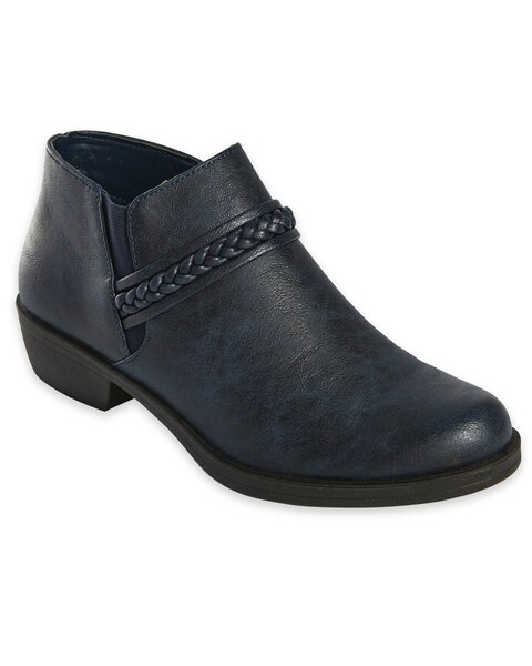 Jalia Shootie by Easy Street