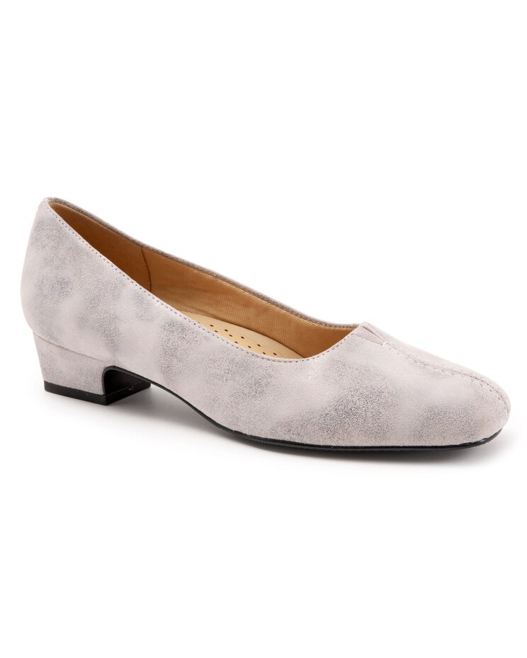 Doris Pump By Trotters image number 1