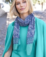 Perfect Paisley Scarf thumbnail number 1