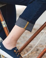 DreamFlex Denim Comfort-Waist Cuffed Jeans thumbnail number 3