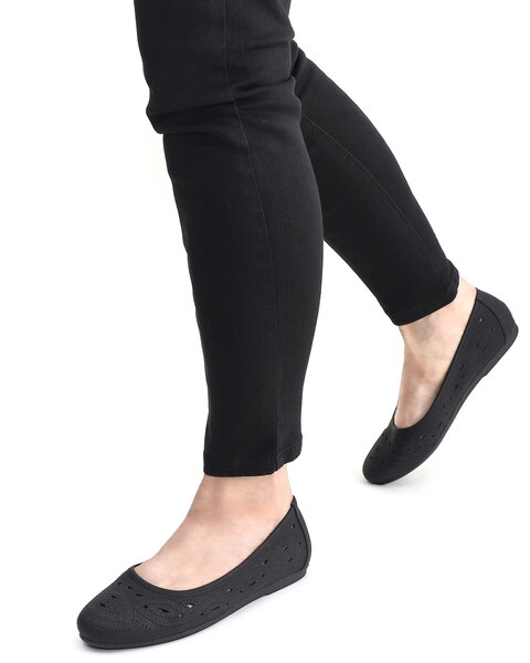 Easy Street® Jackie Ballet Flats