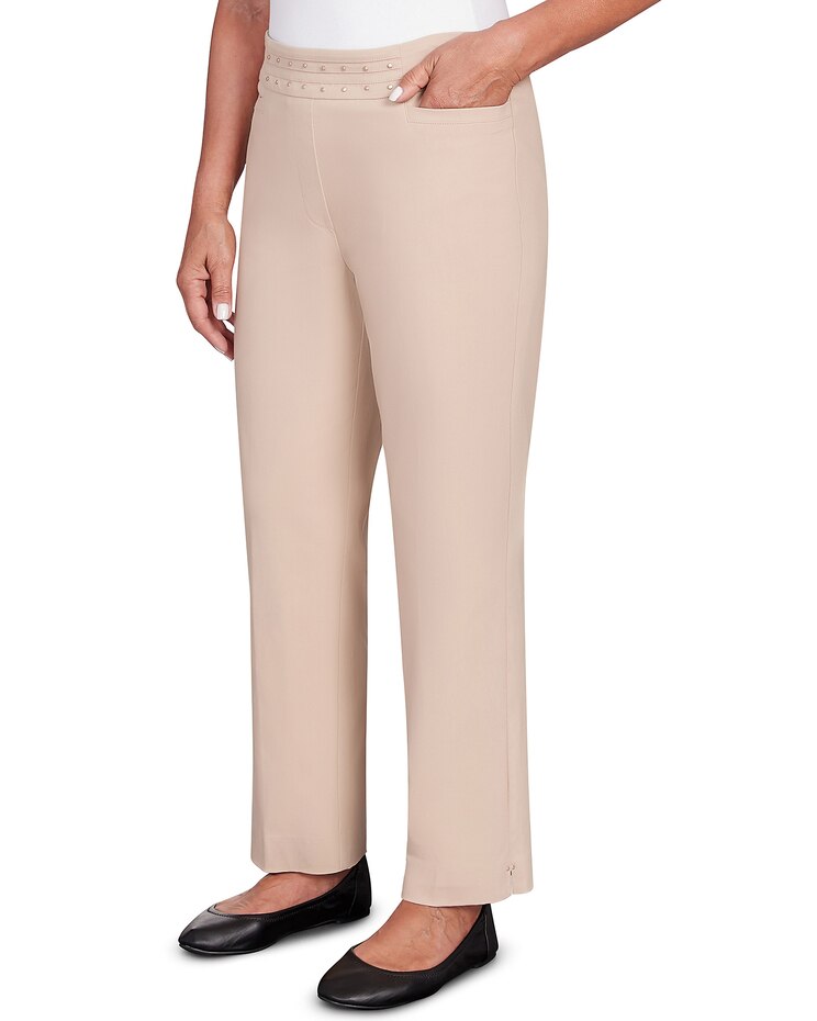 Alfred Dunner® Neutral Territory Embellished Waist Short Length Pant image number 4