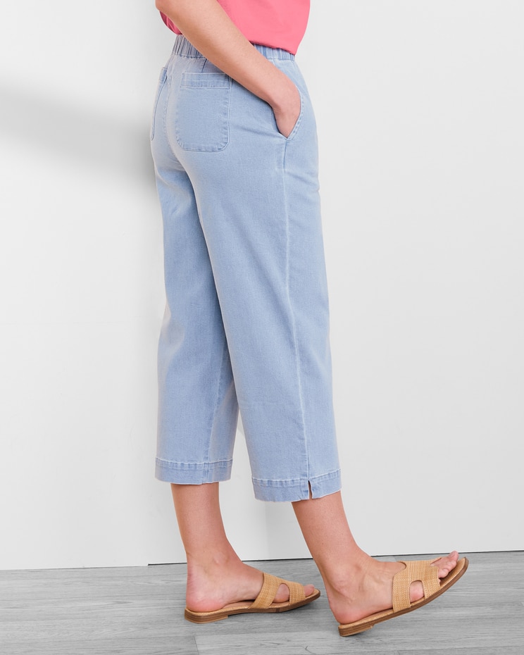 DreamFlex Denim Patch-Pocket Capris  image number 2