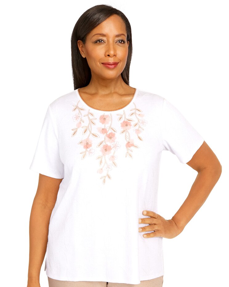 Alfred Dunner® Best Dressed Growing Vines Tee image number 1