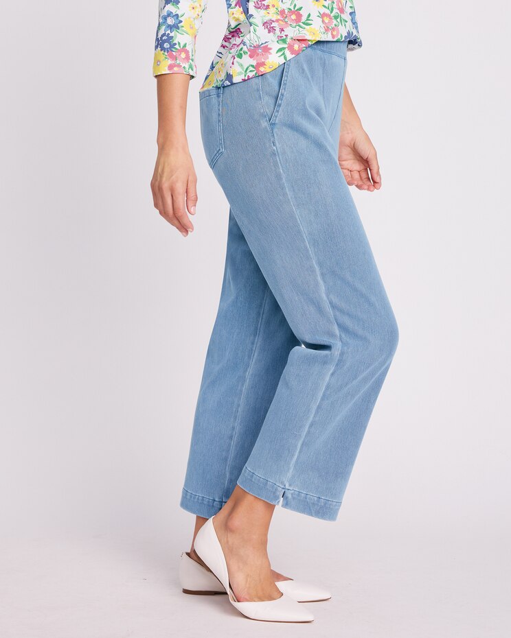 Classic Knit Denim Relaxed Straight-Leg Crop image number 4