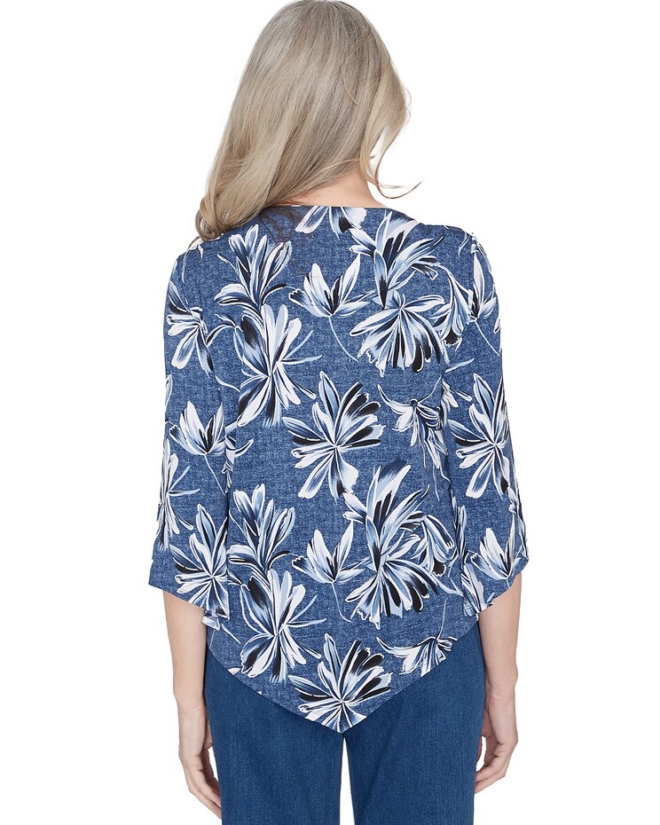 Alfred Dunner® Classics Elegant Flower Top with Necklace image number 2