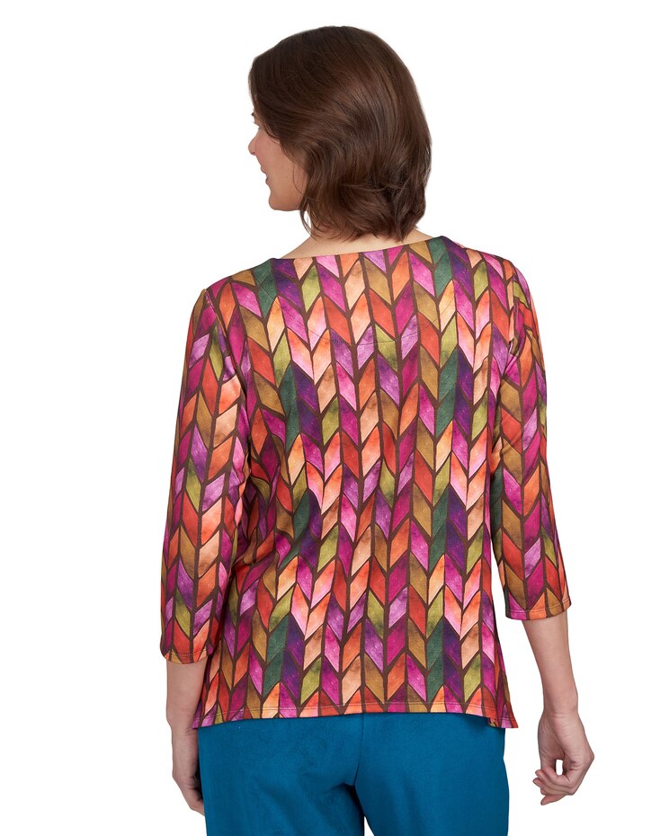 Alfred Dunner® Chevron Knit Sharkbite Hem Top image number 2