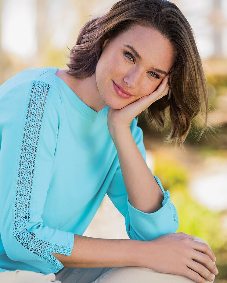 Lace-Sleeve Knit Tee Shirt image number 2