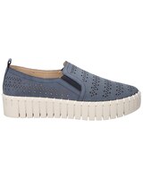 Easy Street® Peppy Platform Sneakers thumbnail number 3