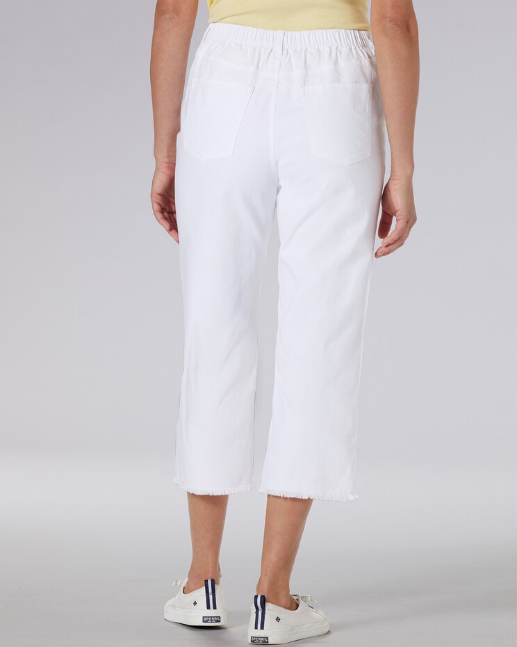 Dreamflex Fringe-Hem Comfort-Waist Capri Jeans image number 2