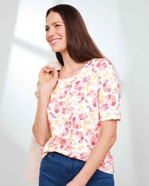 Prima™ Cotton Poppy-Print Scalloped Tee 