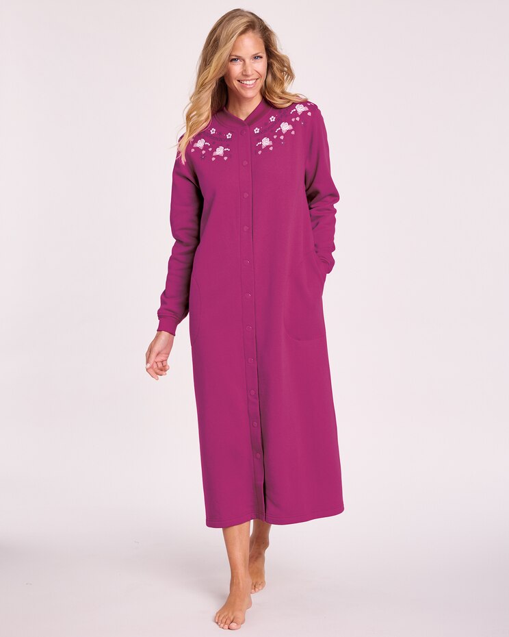Better-Than-Basic Fleece Snap Front Robe image number 1