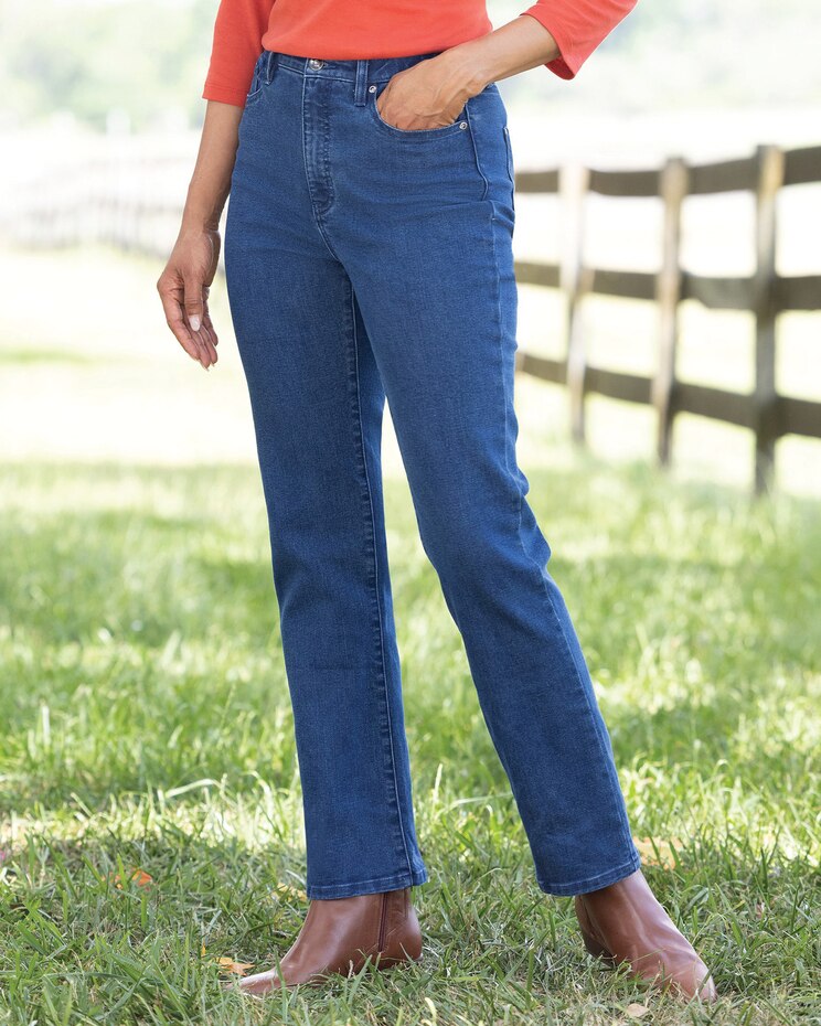 Barely Bootcut 5-Pocket Jeans image number 1