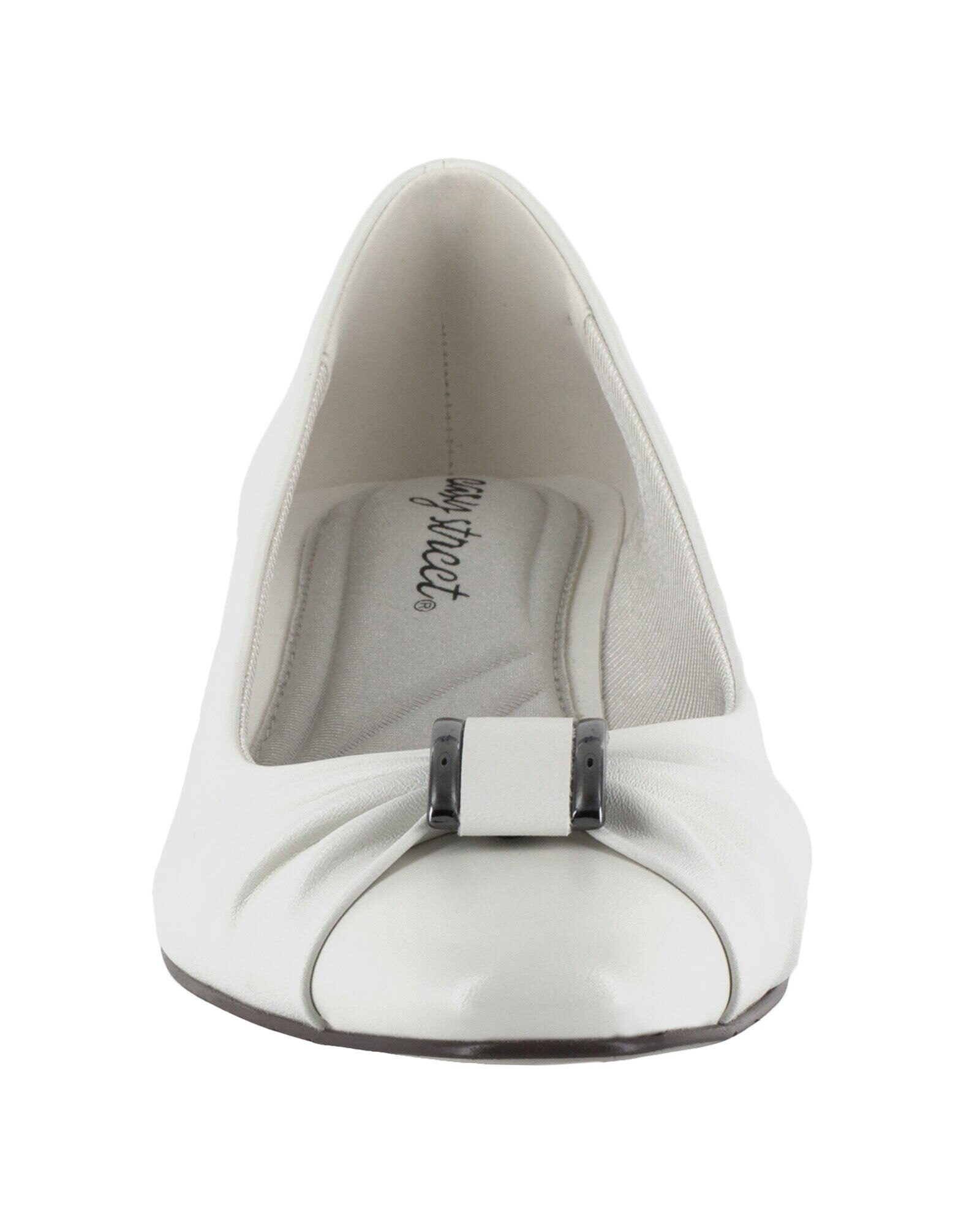 Easy street eloise pump cheap