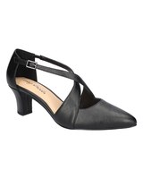 Easy Street® Elegance Pumps thumbnail number 1