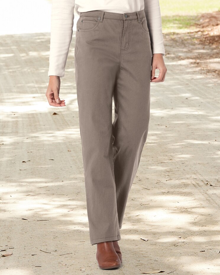 Dreamflex Color Straight-Leg Jeans image number 1