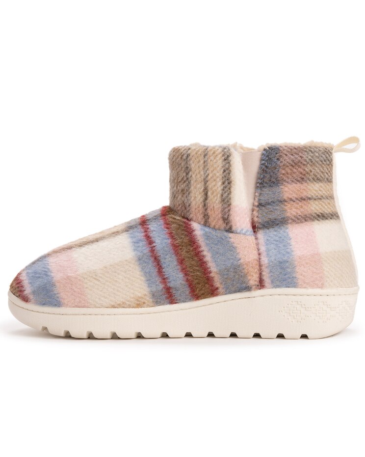 MUK LUKS® Women's Avery Slippers image number 8