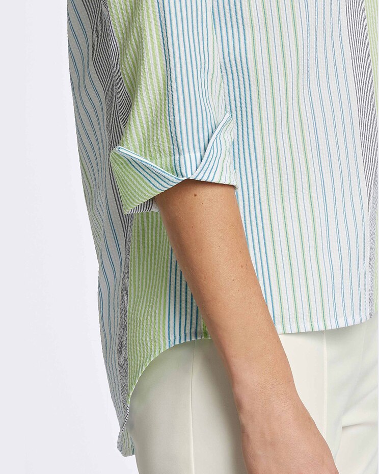 Therese Thin Varigated Seersucker Stripe 3/4 Sleeve Popover Shirt image number 5