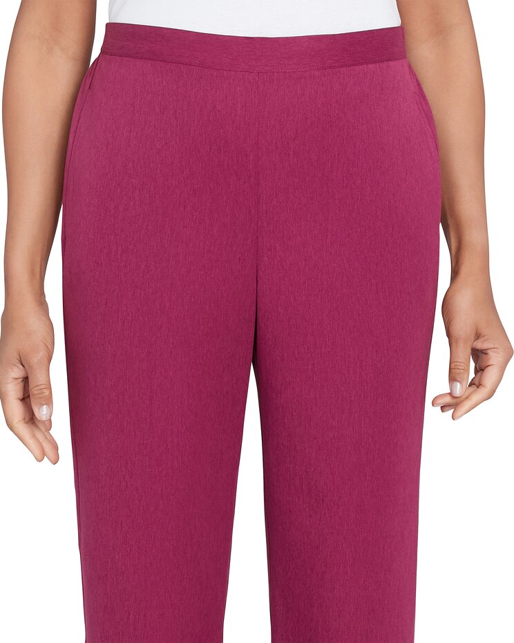 Alfred Dunner® Wine Country Side Seam Pocket Medium Length Pant image number 4