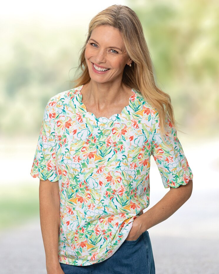 Prima™ Cotton Watercolor Scallop Tee image number 1