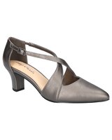 Easy Street® Elegance Pumps thumbnail number 1