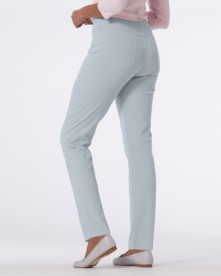 Classic Knit Denim Slim Jeans image number 3