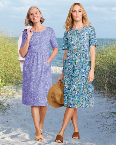 Boardwalk Knit Tropical-Print Weekend Dress 