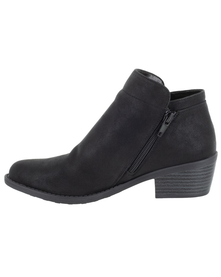 Easy Street Gusto Ankle Boots image number 2