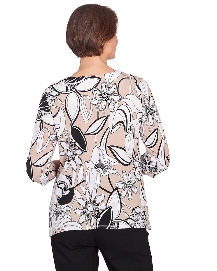 Alfred Dunner® Neutral Territory Floral Linework Sharkbite Hem Top image number 2