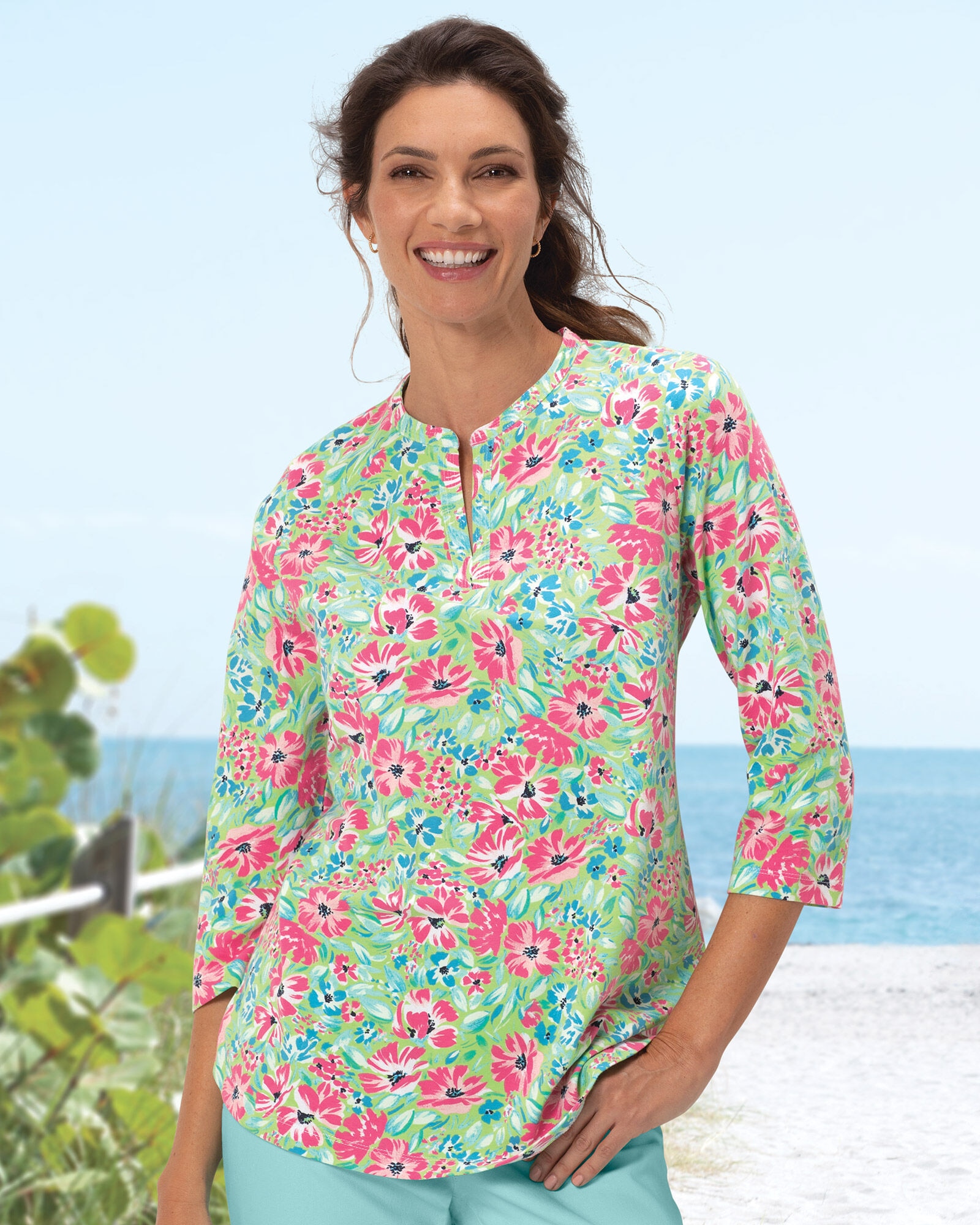 Bright Floral Split-Neck Knit Tunic | Appleseed's