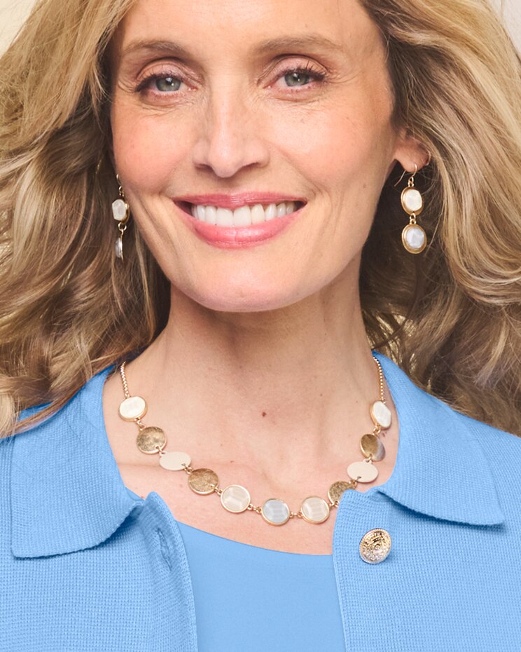 Shades of You Necklace image number 1