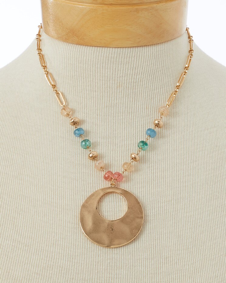 Hammered Pendant Bead Necklace image number 1