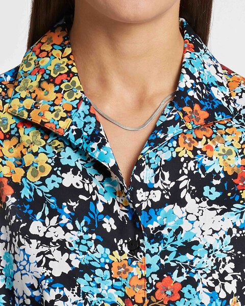 Foxcroft Katie Floral Cluster Wing Collar Shirt